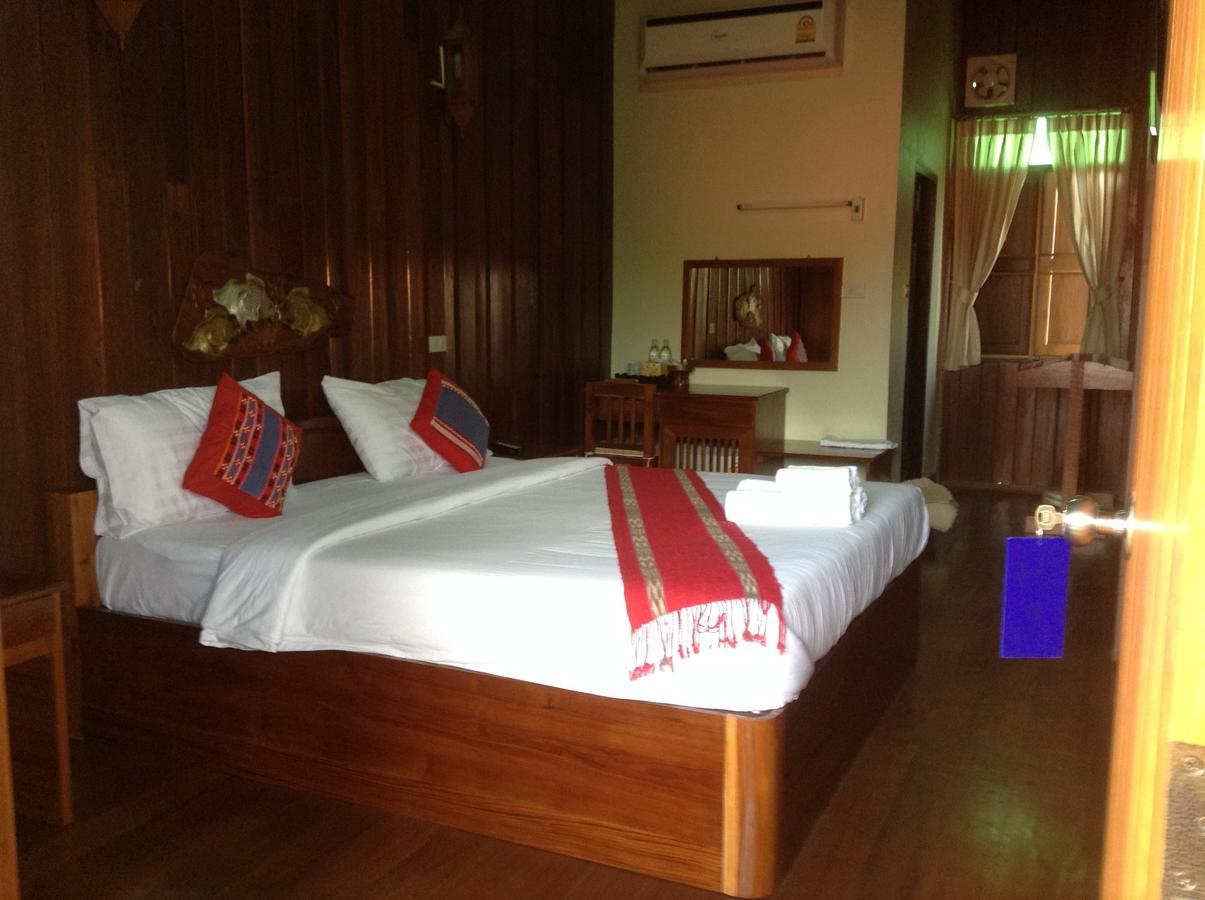 Mitkhoonyoum Hotel Ban Khun Yuam Екстер'єр фото