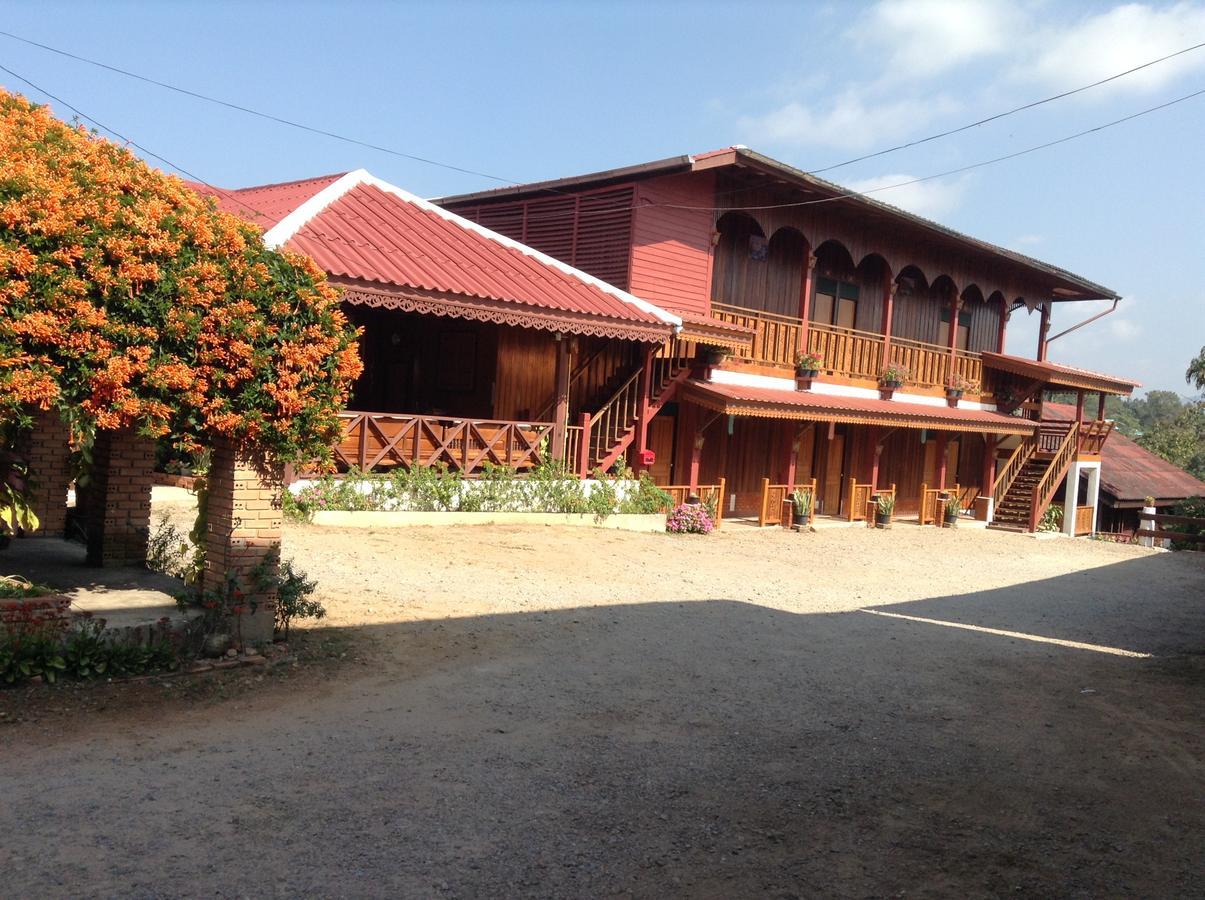 Mitkhoonyoum Hotel Ban Khun Yuam Екстер'єр фото