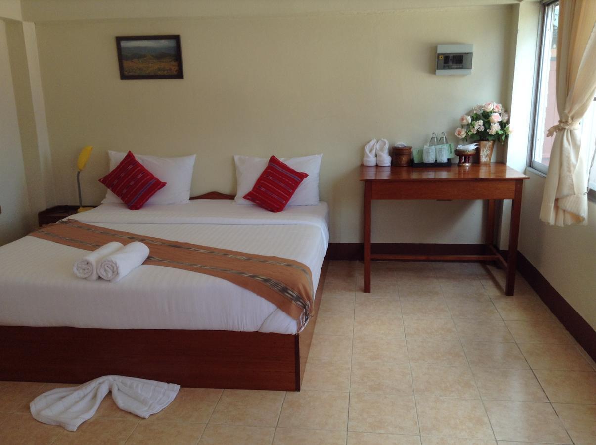 Mitkhoonyoum Hotel Ban Khun Yuam Екстер'єр фото