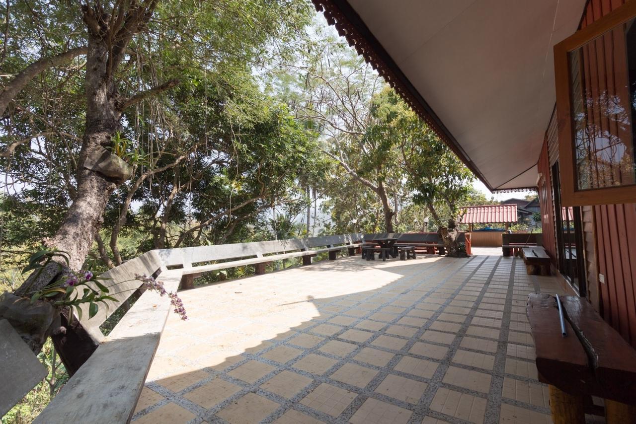 Mitkhoonyoum Hotel Ban Khun Yuam Екстер'єр фото