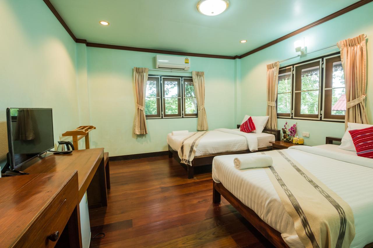 Mitkhoonyoum Hotel Ban Khun Yuam Екстер'єр фото