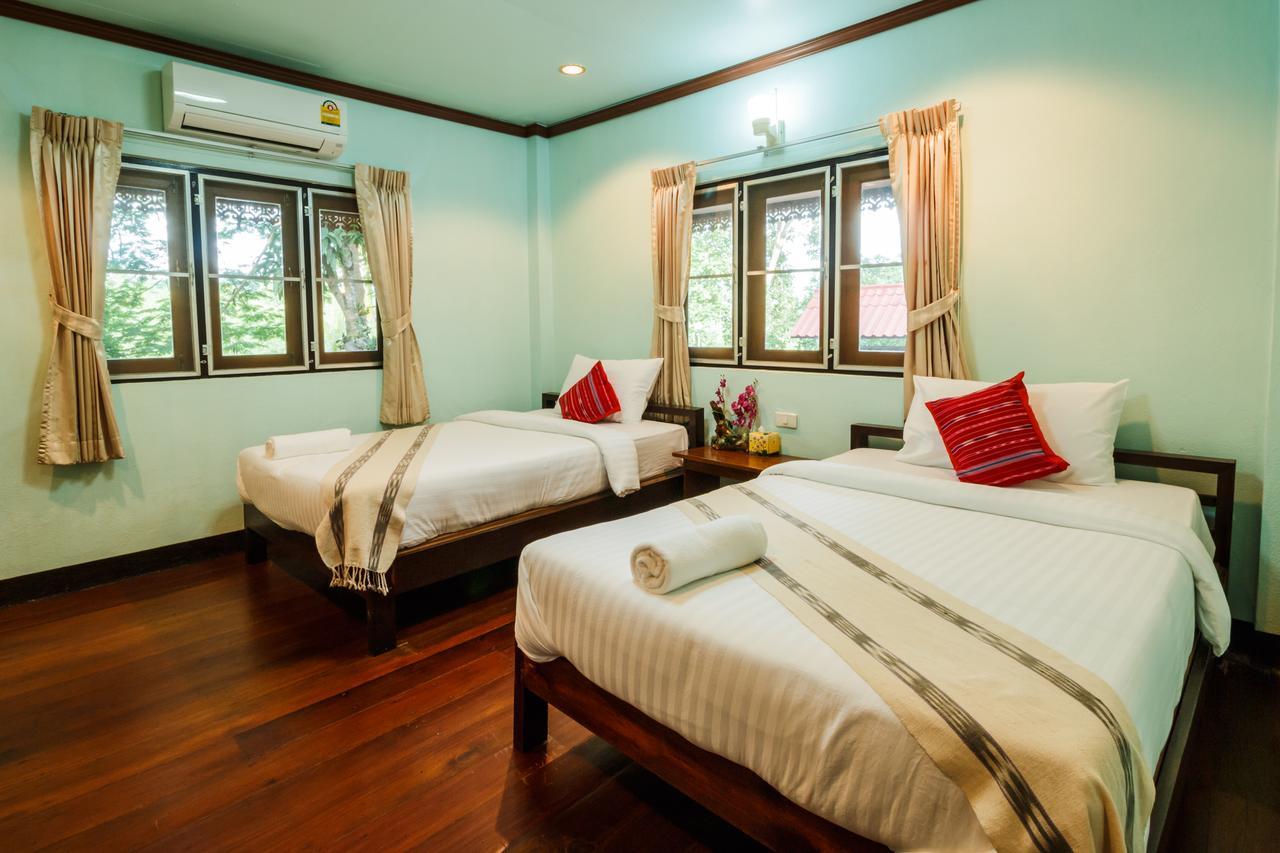 Mitkhoonyoum Hotel Ban Khun Yuam Екстер'єр фото