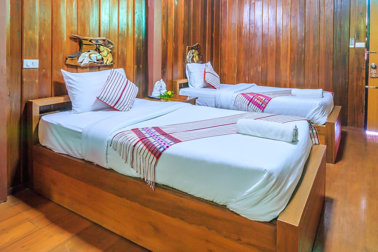 Mitkhoonyoum Hotel Ban Khun Yuam Екстер'єр фото
